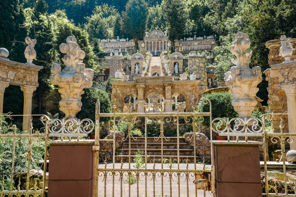 Featured image for article: Egloffstein Baroque Garden: One of the Most Beautiful Hidden Gems in Bavaria!