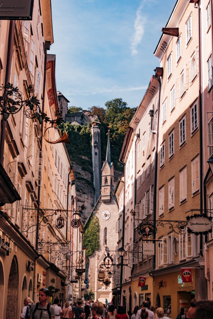 Deutschlandticket to Austria via Salzburg, Kufstein, AuĂerfern lines