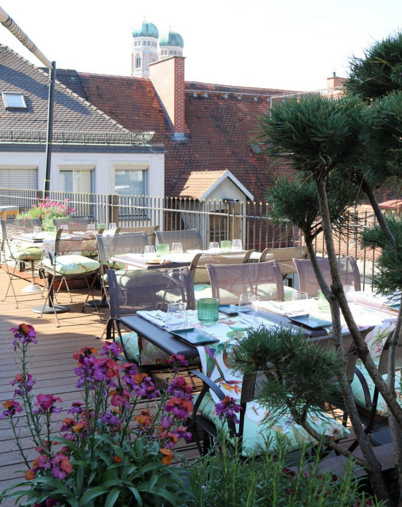 Rooftop Bars Louis Hotel