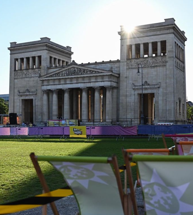 outdoor cinemas in Munich kino am koenigsplatz